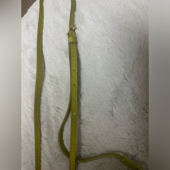 burberry haymarket lime green crossbody bag - Picture 6 of 6